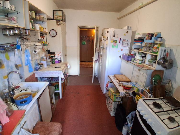 CANTA 3 CAMERE DECOMANDAT ET.1  BLOC 1983   80 MP      COD 160594 - 4