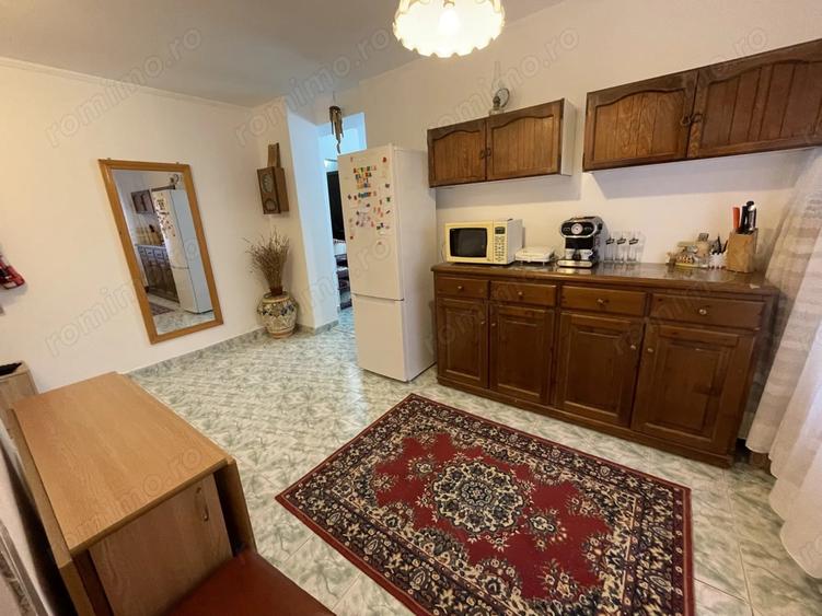 Vand apartament 2 camere decomandat Oras Navodari - 7