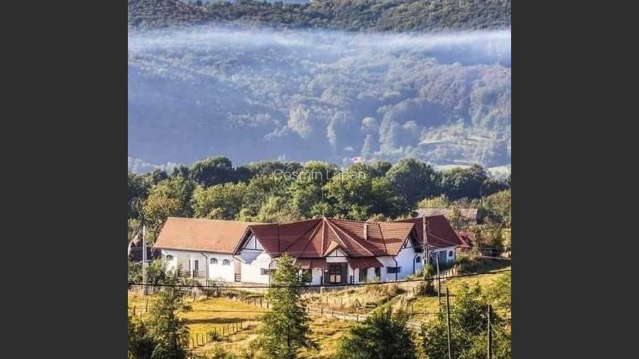 Guesthouse for sale near Mehedinți Mountains