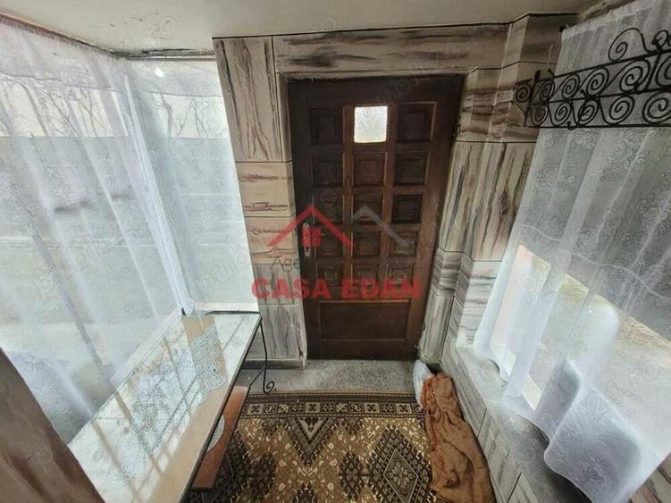 Casa in Banesti,-- 52.000e - 5