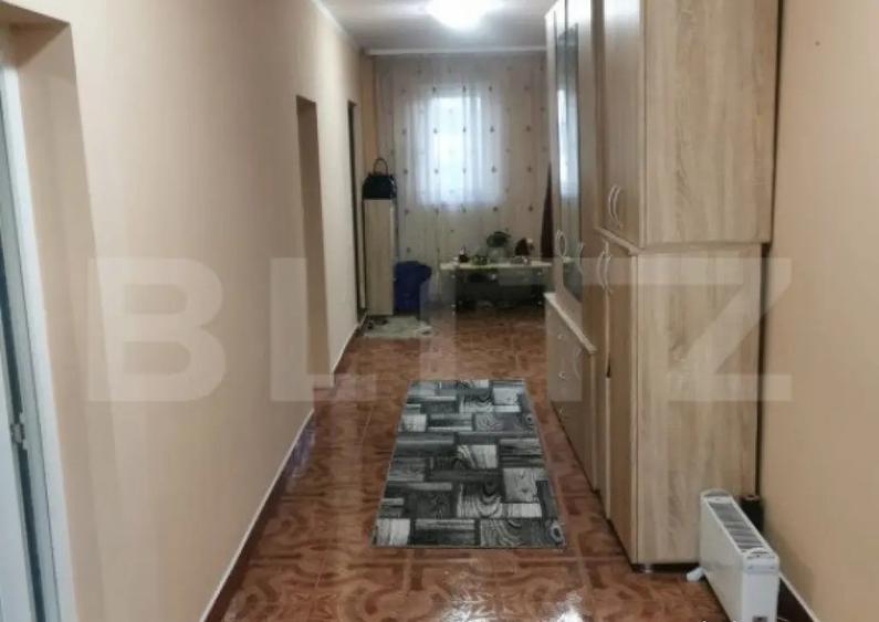 Casa individuala,110mp,cu 6500mp teren,loc.Beresti - 6