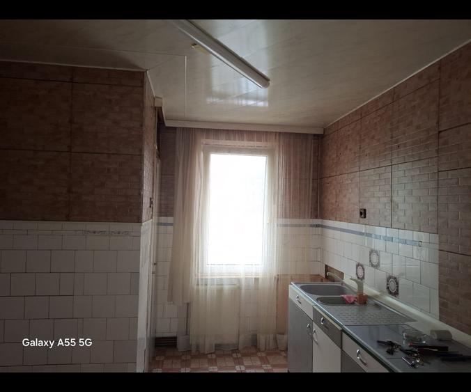 Apartament 4 camere situat in Noua in strada Lacurilor, 2 bai, etaj 2, liber! - 3