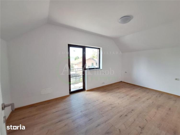 Casă cu 4 camere cu Teren 470 Mp în Republicii
