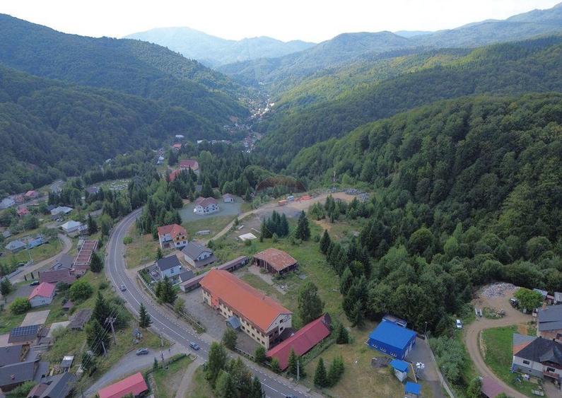 Hotel / Pensiune cu 30 camere de vanzare in zona Nord - 35