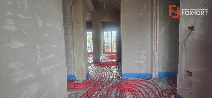 Duplex modern cu toate utilitatile - la intrare in Mosnita Noua - 8