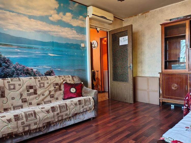 Vanzare 3 camere   Zona Giurgului  Strada Spinis Decomandat - 2