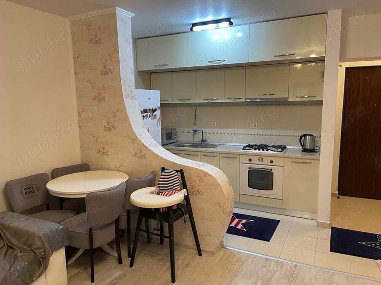 Apartament 3 camere Bloc Privilege nou - 1