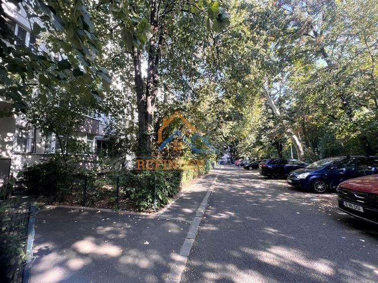 Apartament 2 camere etajul 1 din 4  Metrou Lujerului - Delul Tugulea - 12