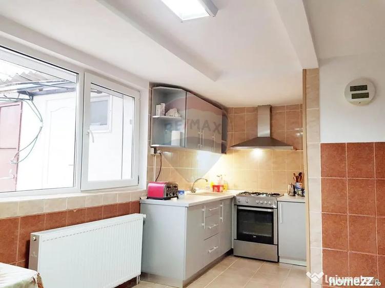 Casă cu 6 camere cu Teren 1453 Mp în Mâsca