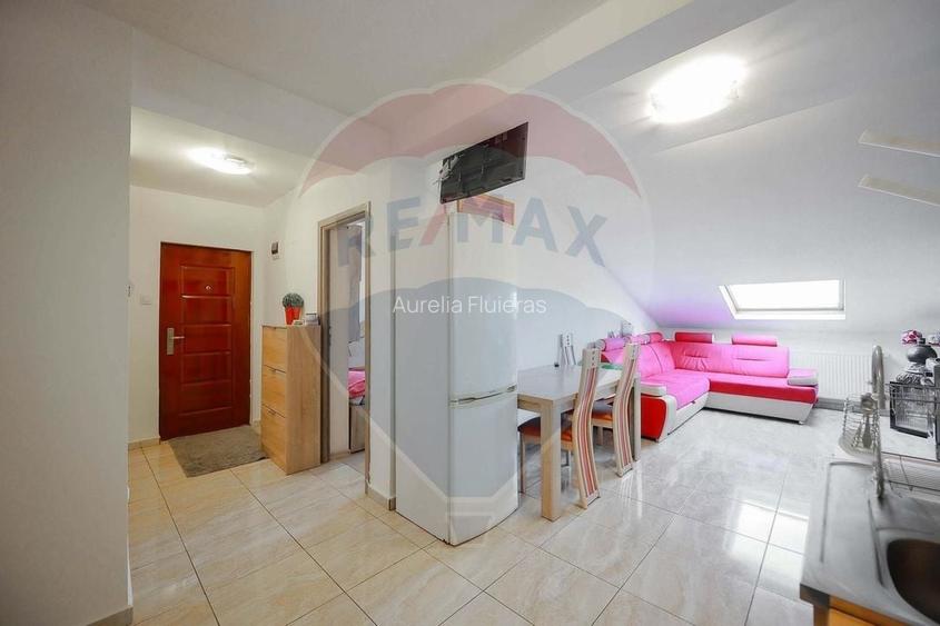 Apartament cu 3 camere decomandat, mobilat în Rogerius Apartament cu 3 camere decomandat, mobilat în Rogerius
