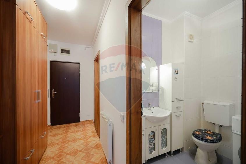 Apartament de Vânzare cu 3 Camere, Terasă de 32mp - 5