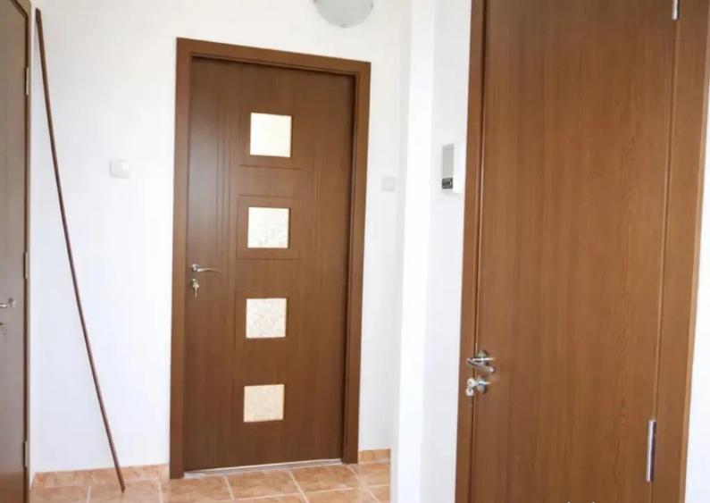 Apartament 2 camere, decomandat - zona Grivitei - 4