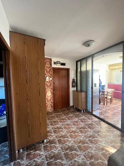 3 camere Decomandat stradal,Gaze-inel || - 10