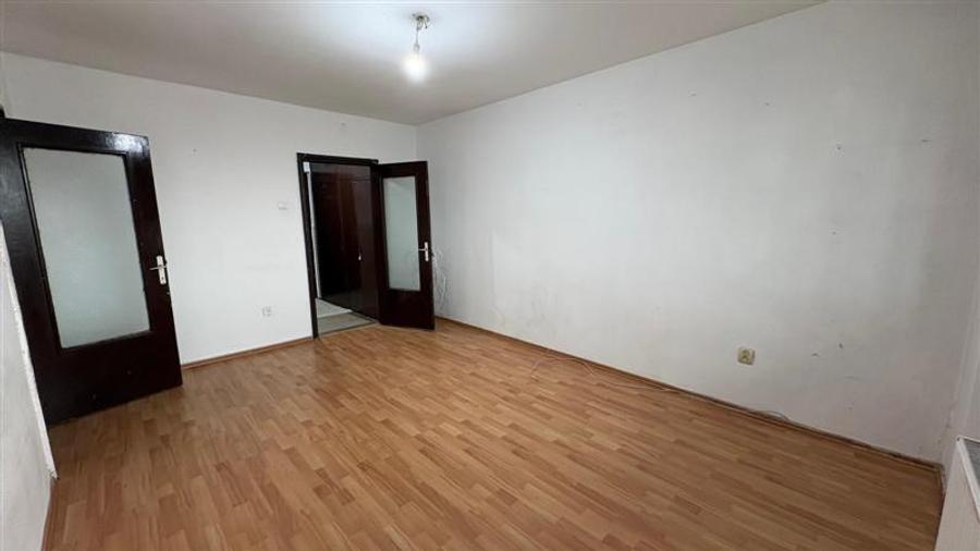Apartament 2 camere cu priveliște spectaculoasă - 4