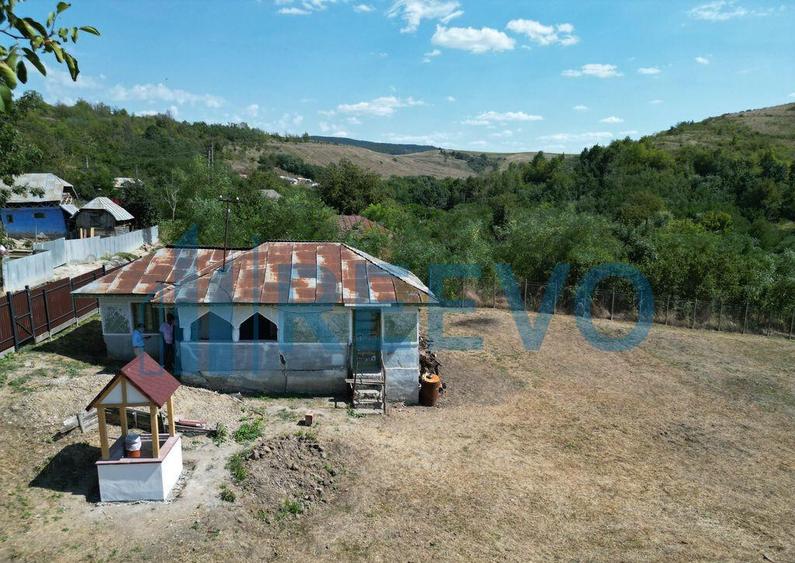 Casa ?i teren de vanzare in Parincea jud. Bacau. - 14