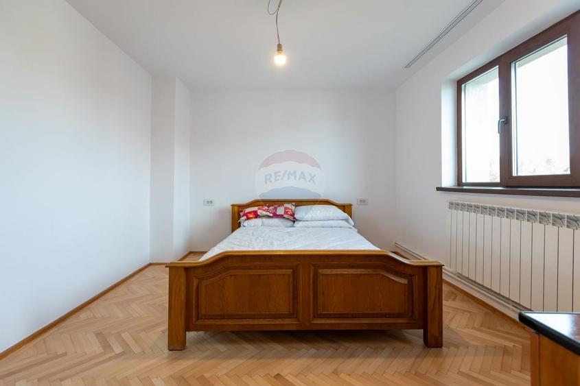 Casă/Vilă cu 6 camere de vânzare în Măgura - 5