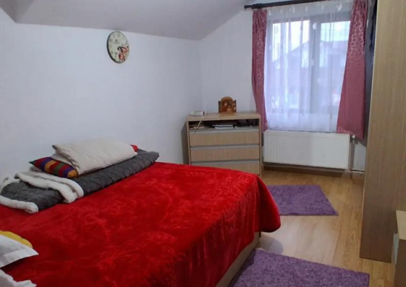 Casa spa?ioasa cu teren generos Valea Calugareasca - 11