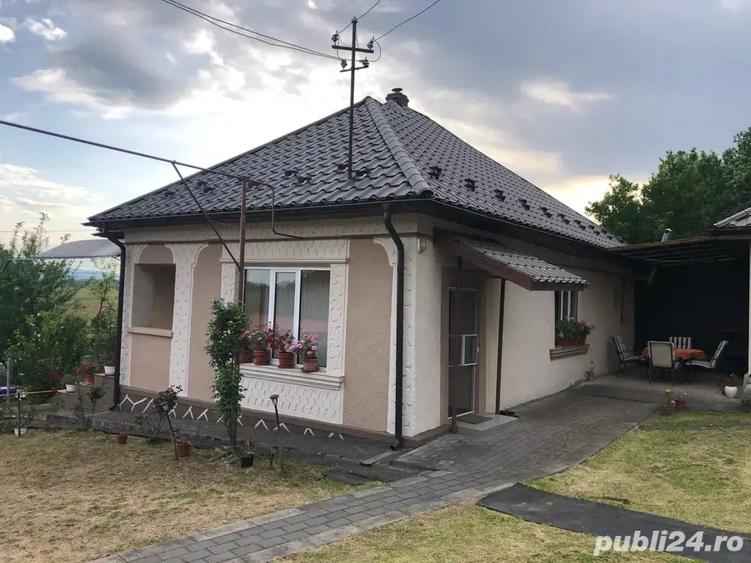 Vand casa in localitatea Sabisa - 1