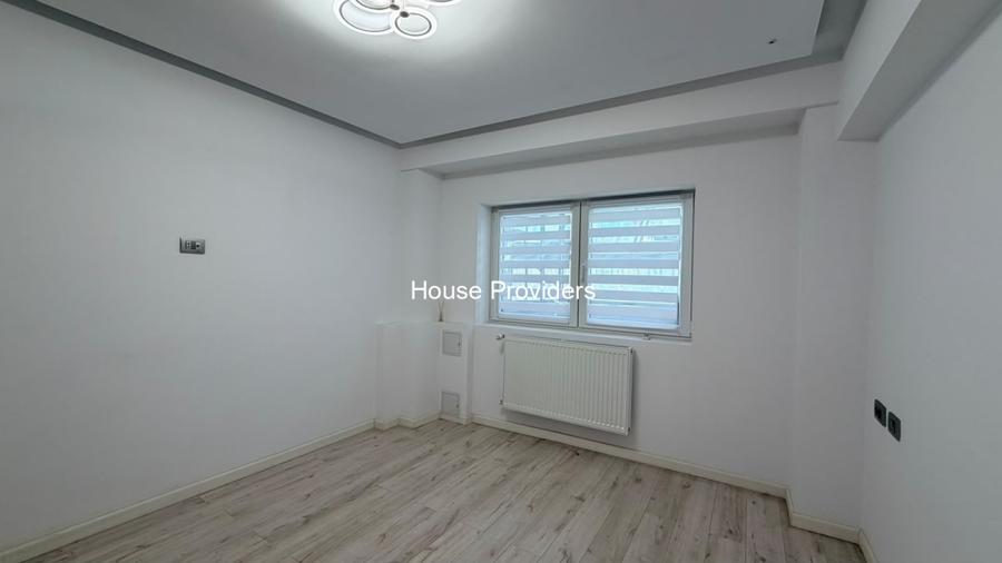 Apartament cu 3 camere, mobilat în Decebal