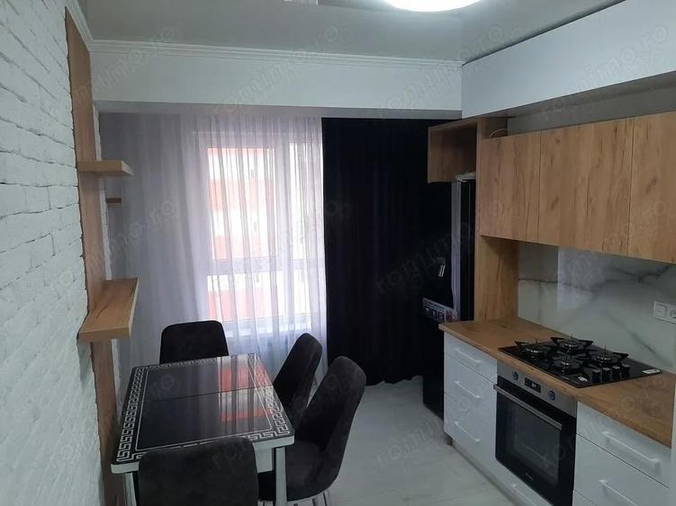 Garsonieră decomandată în Primăverii