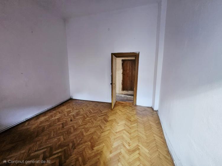 Casă cu arhitectură interbelică, 5 camere, teren 409 mp – Central - 27