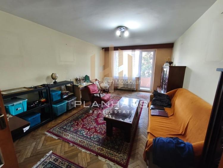 Apartament 3 camere - 95 mp, zona centrală, Casa de Cultură, ,etaj 3
