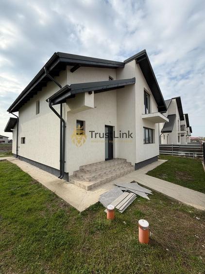 Casa de vanzare 4 camere Finalizata 380mp curte comuna Berceni - 3