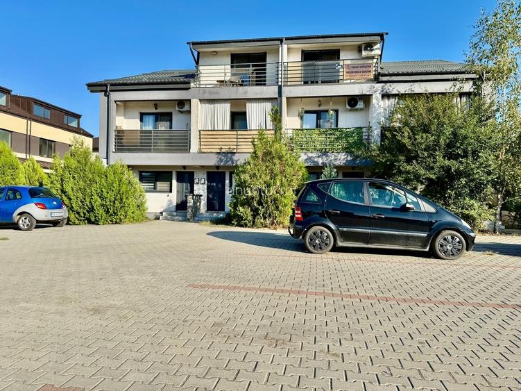 Otopeni, Str. Maramures, garsoniera moderna cu curte si parcare
