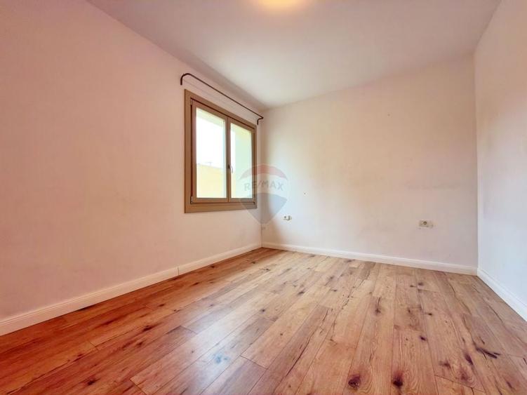 Vilă spațioasă 202 mp utili, Calea Romanilor - 14