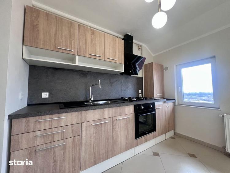 Apartament cu 4 camere, 68mp, etaj 5/5 - Zona Dambovita - 1