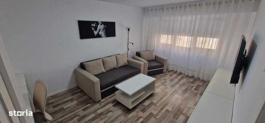 Apartament cu 2 camere decomandat, mobilat în Boema