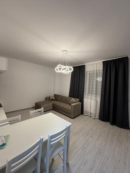 Apartament cu 2 camere semidecomandat în Cug