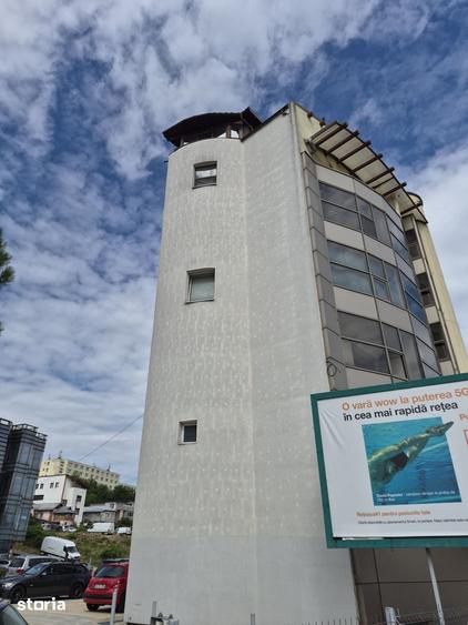 Spațiu comercial, de 70 mp, în Central