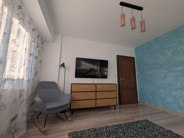 Apartament cu 2 camere decomandat, mobilat în Bucium