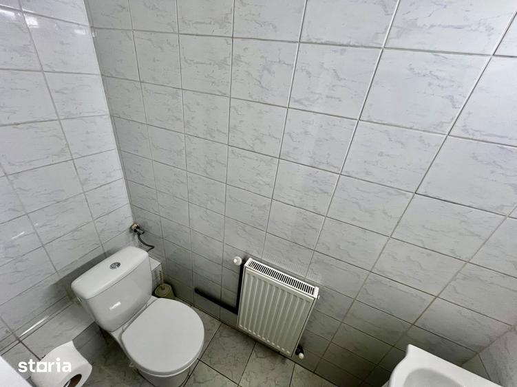 Casă cu 5 camere cu Teren 400 Mp în Păcurari