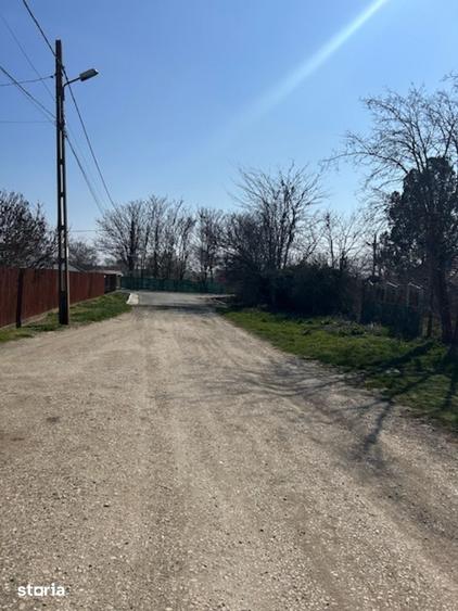 Teren de 1000 mp, în Corbu