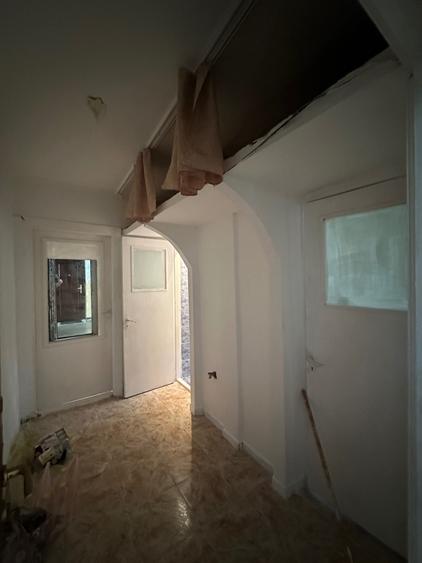 Apartament cu 2 camere semidecomandat în Nord