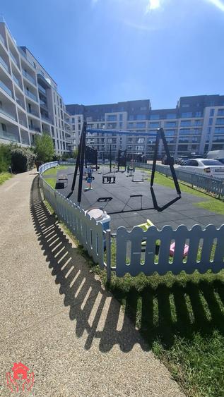 Apartament cu 2 camere semidecomandat, mobilat în Băneasa