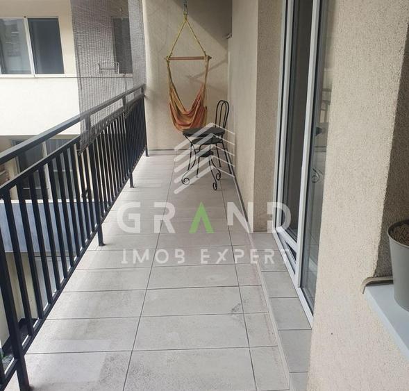 Apartament cu 2 camere semidecomandat, mobilat în Semicentral