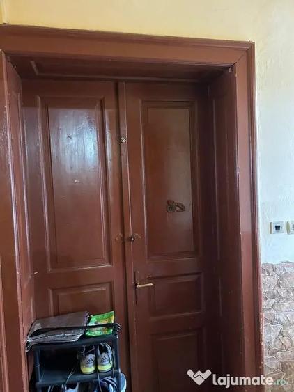 Casă cu 3 camere cu Teren 532 Mp în Central