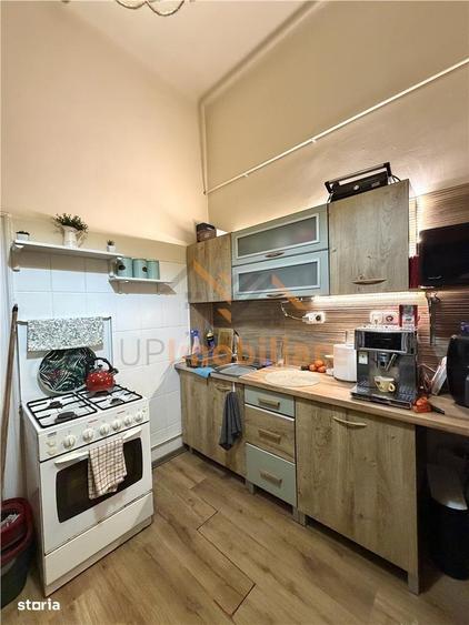 Apartament cu 4 camere în Ultracentral