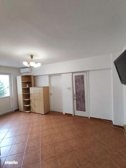 Apartament cu 2 camere în Calea Victoriei