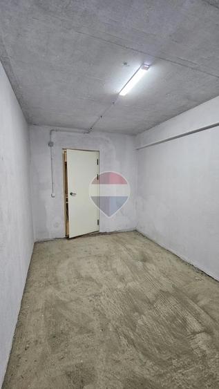Spațiu comercial, de 11 mp, în Central