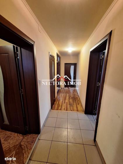 NECTORA IMOB-CASA mare 5 camere, 3 bai, pod, demisol pentru birouri - 2