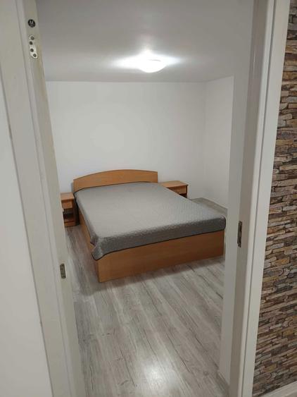 Casa de inchiriat! - 1