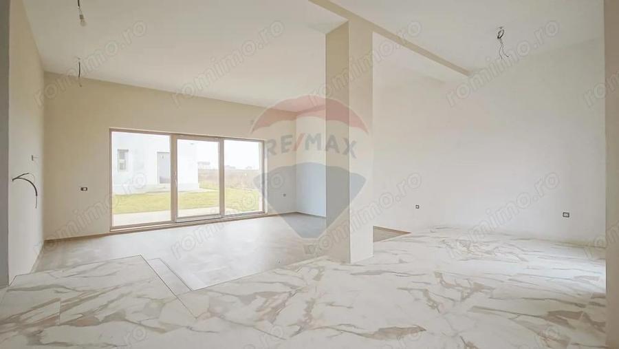 COMISION 0%! Casa noua cu 5 camere de vanzare in Tarlungeni - 15