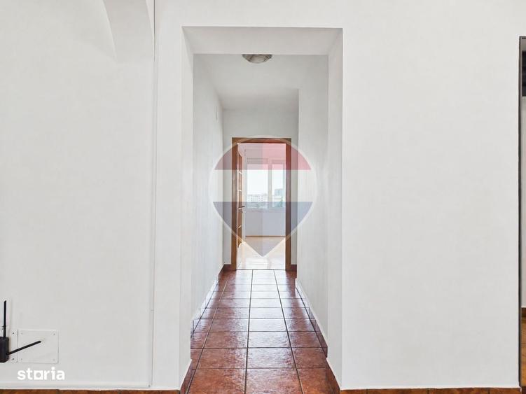 Apartament cu 3 camere în Gara de Nord