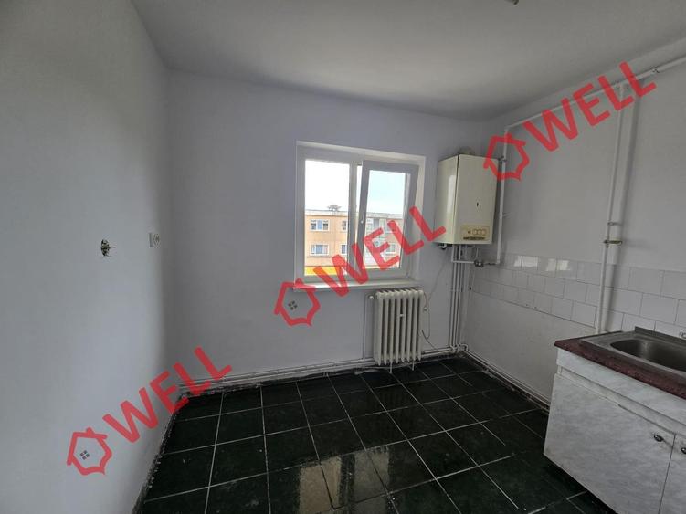 Bitai Klaudia  +40728084470 Arata adresa de email   Apartament cu 4 camere de în - 4