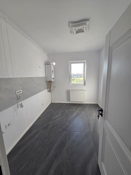 Apartament cu 2 camere decomandat în Fundeni