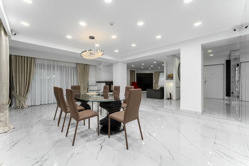 Vila Individuala de Lux in Herastrau - 10 Camere, Cinema, Piscina Reamenajabila - 3